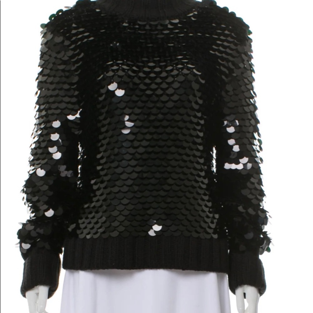 Women’s sweater
